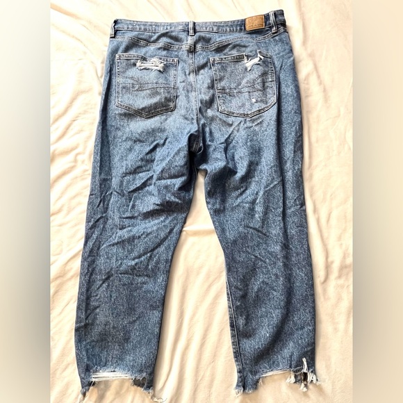 American Eagle Distressed Stretch Blue Women's Comfy Jeans Size 18 Short - Picture 13 of 16